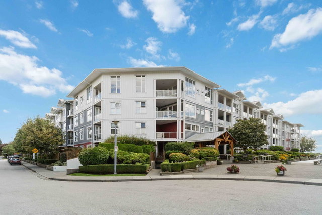 416 - 4600 Westwater Drive