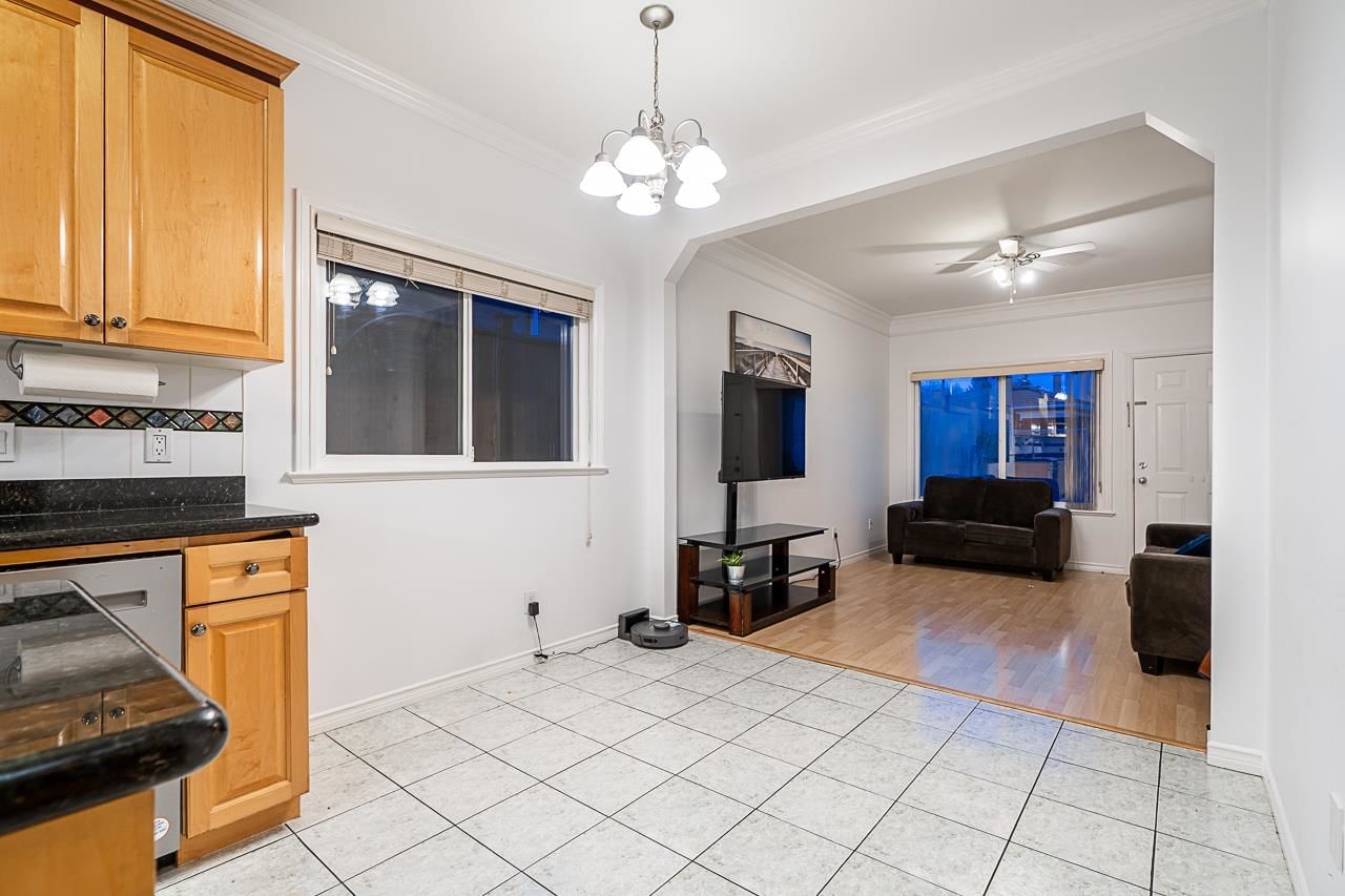 Listing Image 19