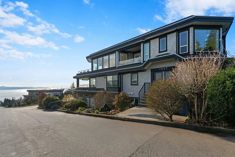1087 Finlay Street, White Rock, British Columbia