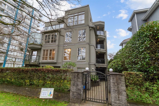 201 - 4688 10th Avenue W