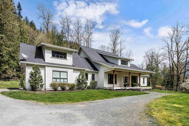 49439 Chilliwack Lake Road