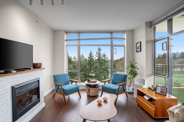 1908 - 280 Ross Drive