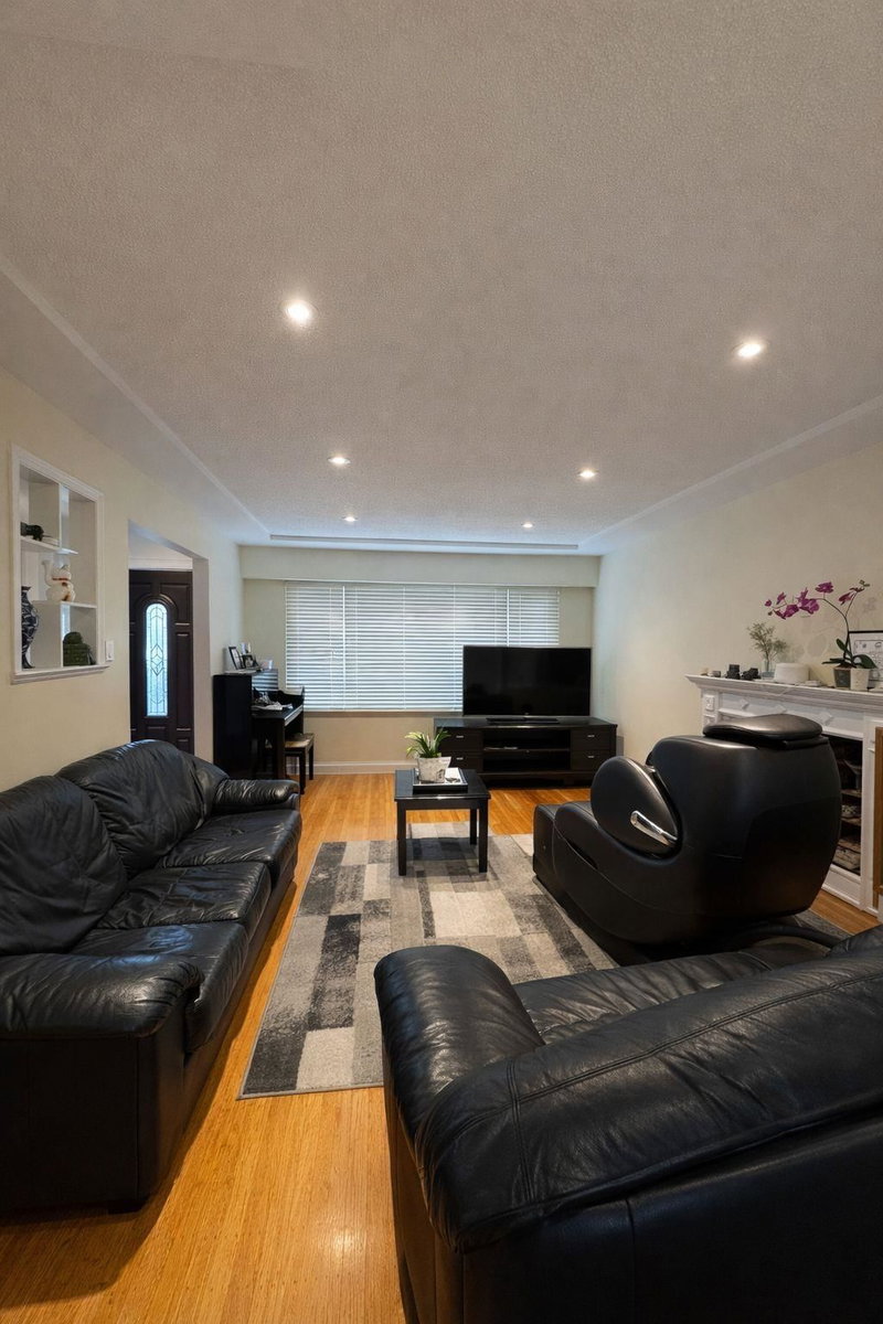 4720 Pandora Street, Burnaby, V5C 2C3 | Image 3