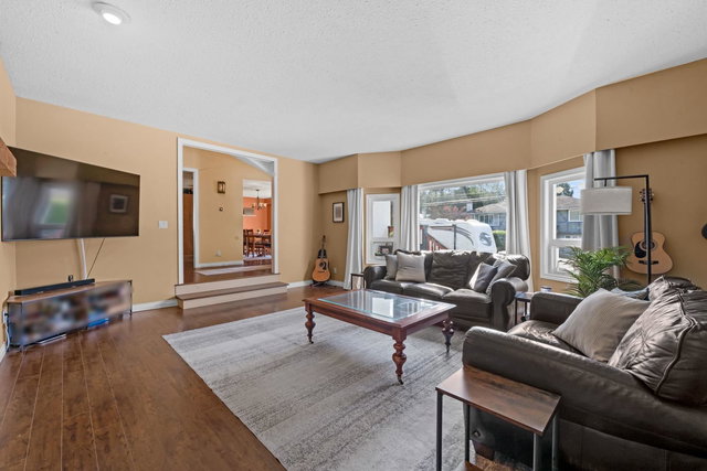 5265 Belair Crescent