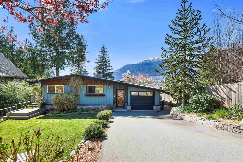 38263 View Place, Squamish, British Columbia