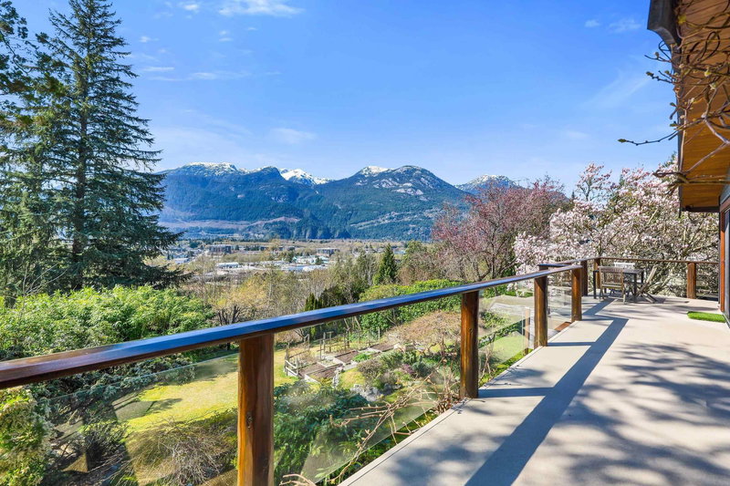 38263 View Place, Squamish, V8B 0C8 | Image 2