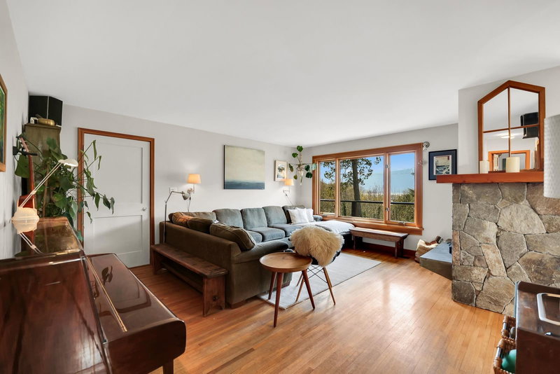 38263 View Place, Squamish, V8B 0C8 | Image 3