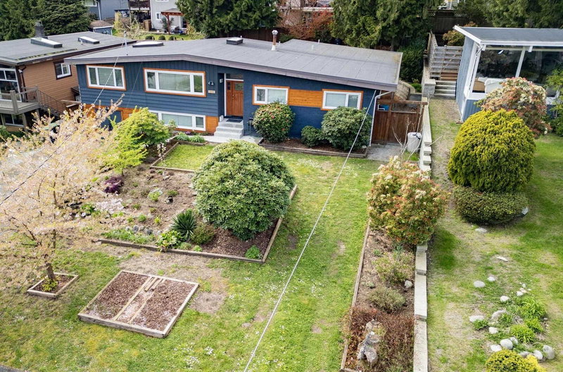 2175 Greylynn Crescent, North Vancouver, V7J 2X6 | Image 3