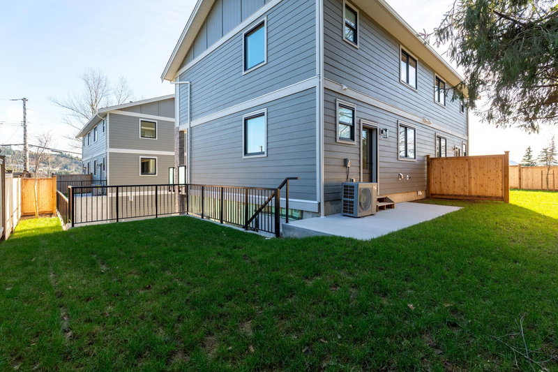 2469 Beck Road, Abbotsford, V2S 4S3 | Image 2