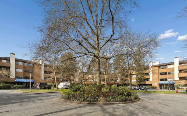 230 - 7297 Moffatt Road