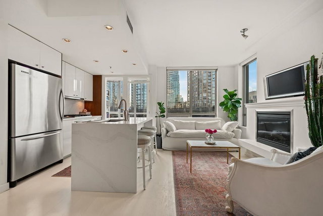 601 - 1005 Beach Avenue