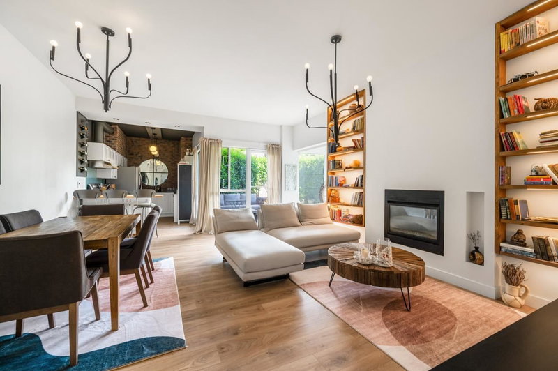 410 Carnarvon Street #102, New Westminster, British Columbia