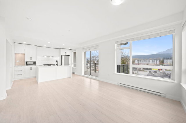 405 - 3038 St George Street