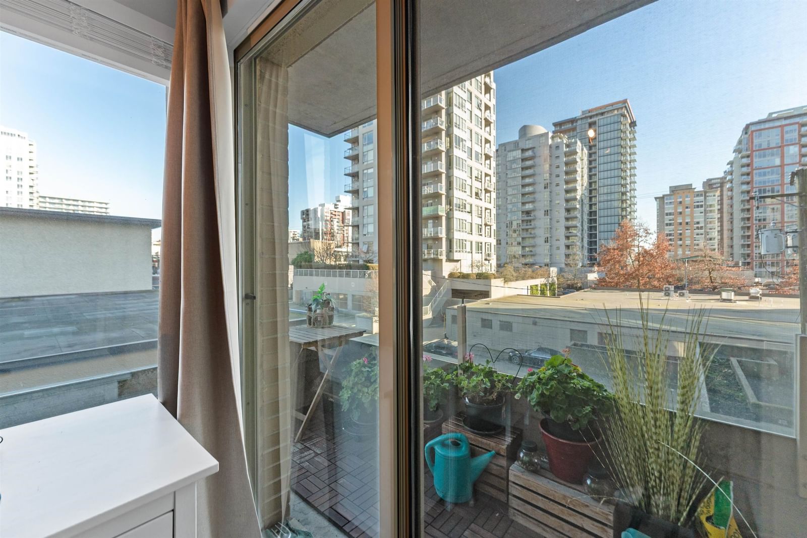 Listing Image 15