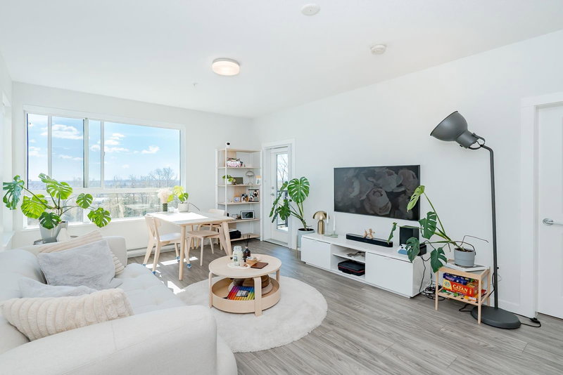 6438 Byrnepark Drive #416, Burnaby, British Columbia