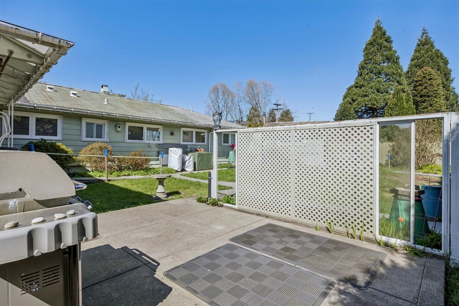 Listing Image 16