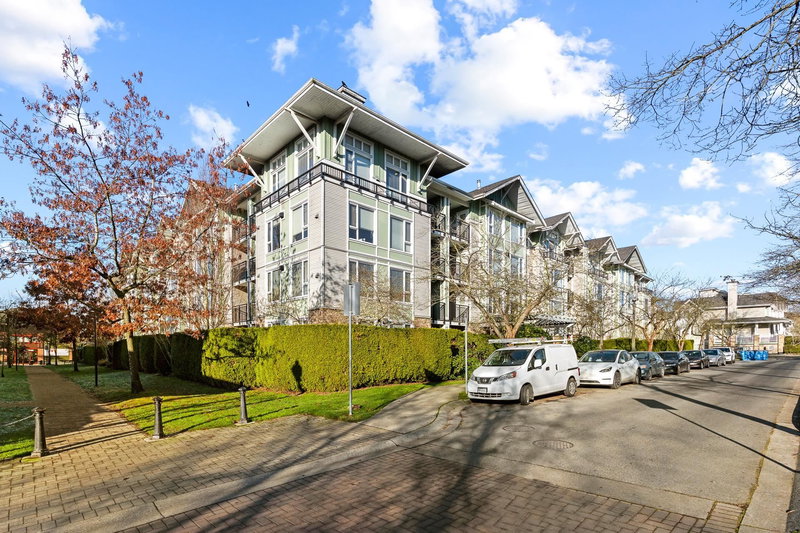 7089 Mont Royal Square #417, Vancouver, British Columbia