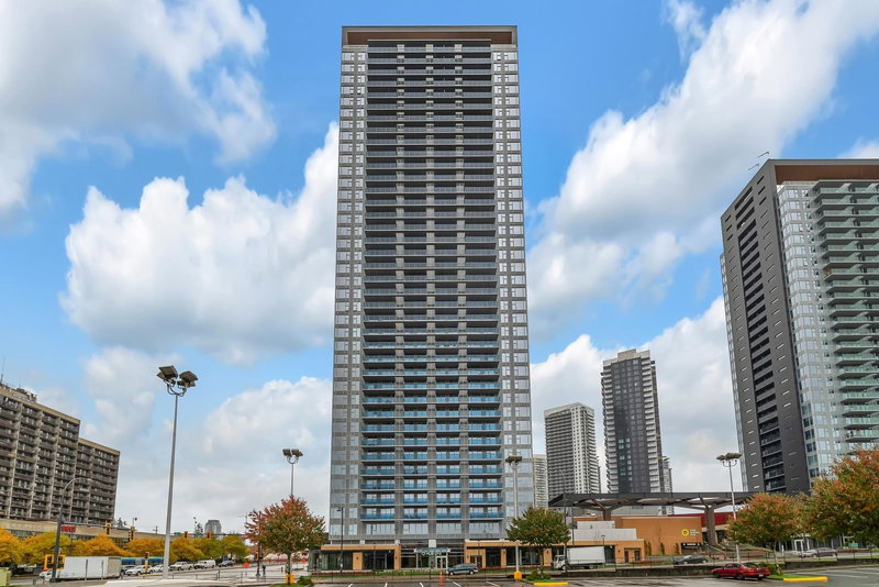 13615 Fraser Highway #909, Surrey, British Columbia