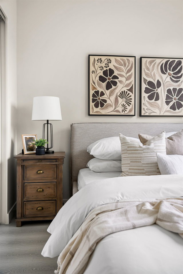 511 - 20049B 82 Avenue