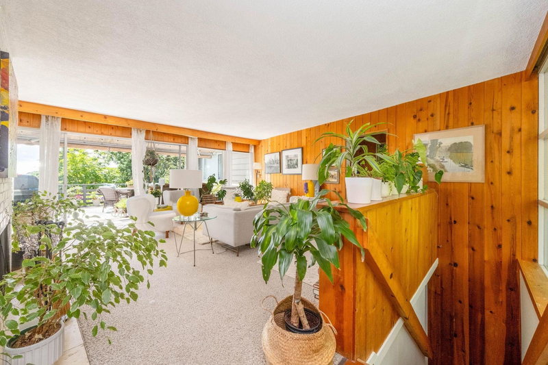 1580 Mathers Avenue, West Vancouver, V7V 2G7 | Image 2