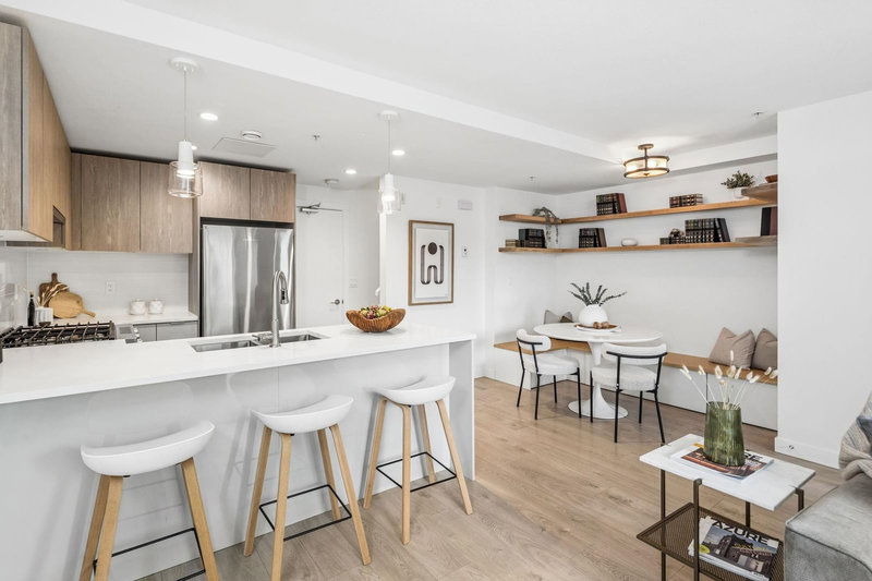 TH4 - 128 8th Street, North Vancouver, V7L 0H2 | Image 2