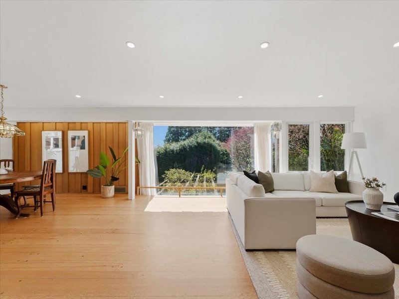 1650 Mathers Avenue, West Vancouver, V7V 2G7 | Image 2