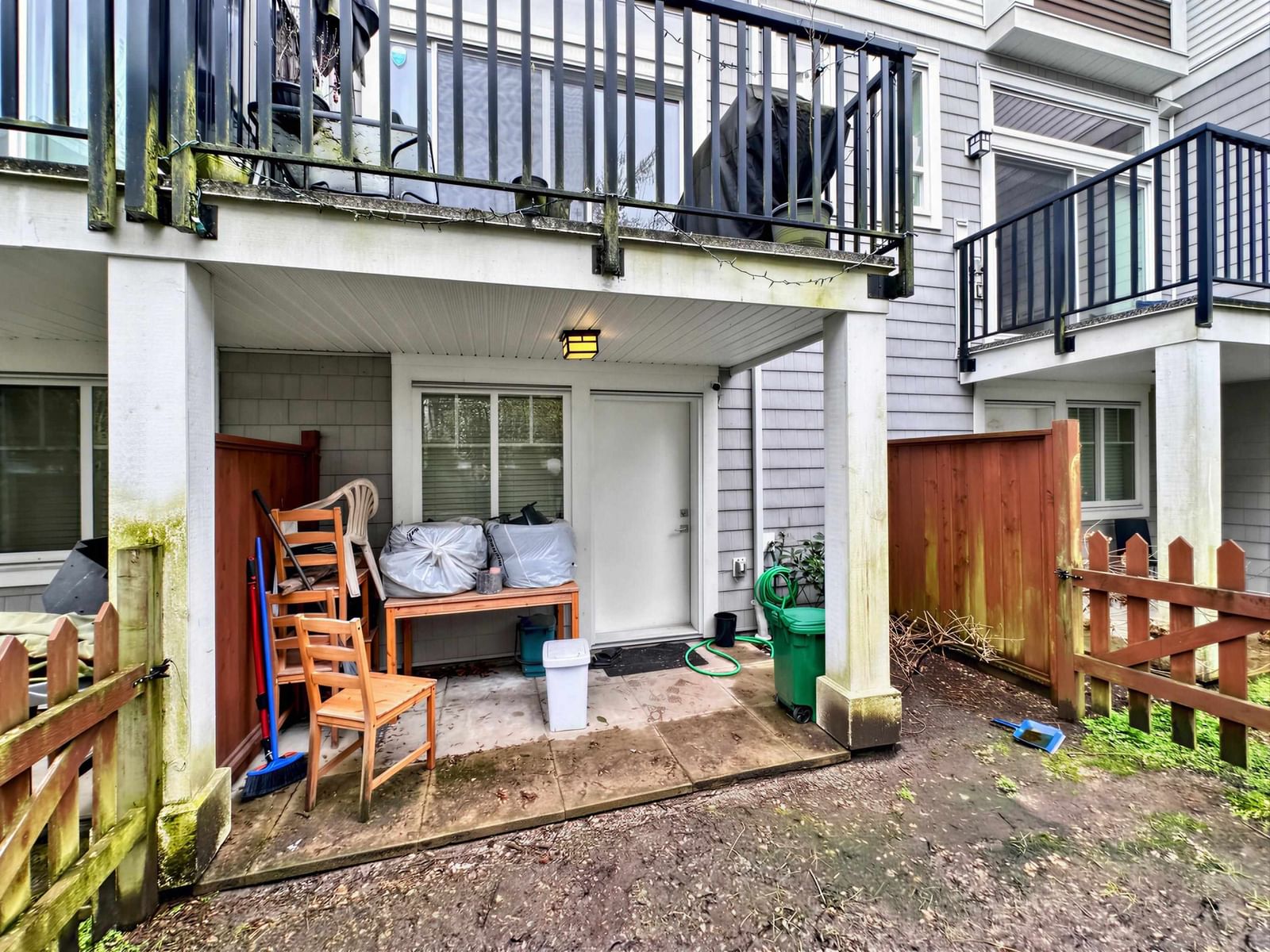 Listing Image 6