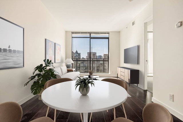 2202 - 788 Richards Street