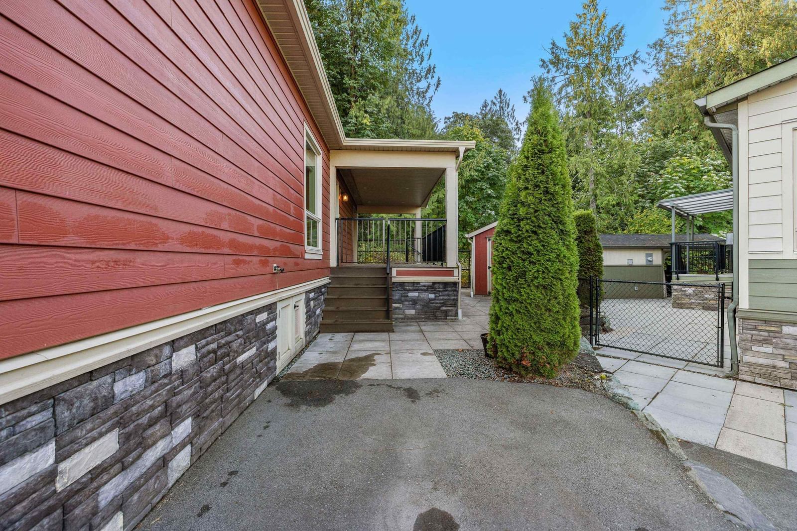 Listing Image 23