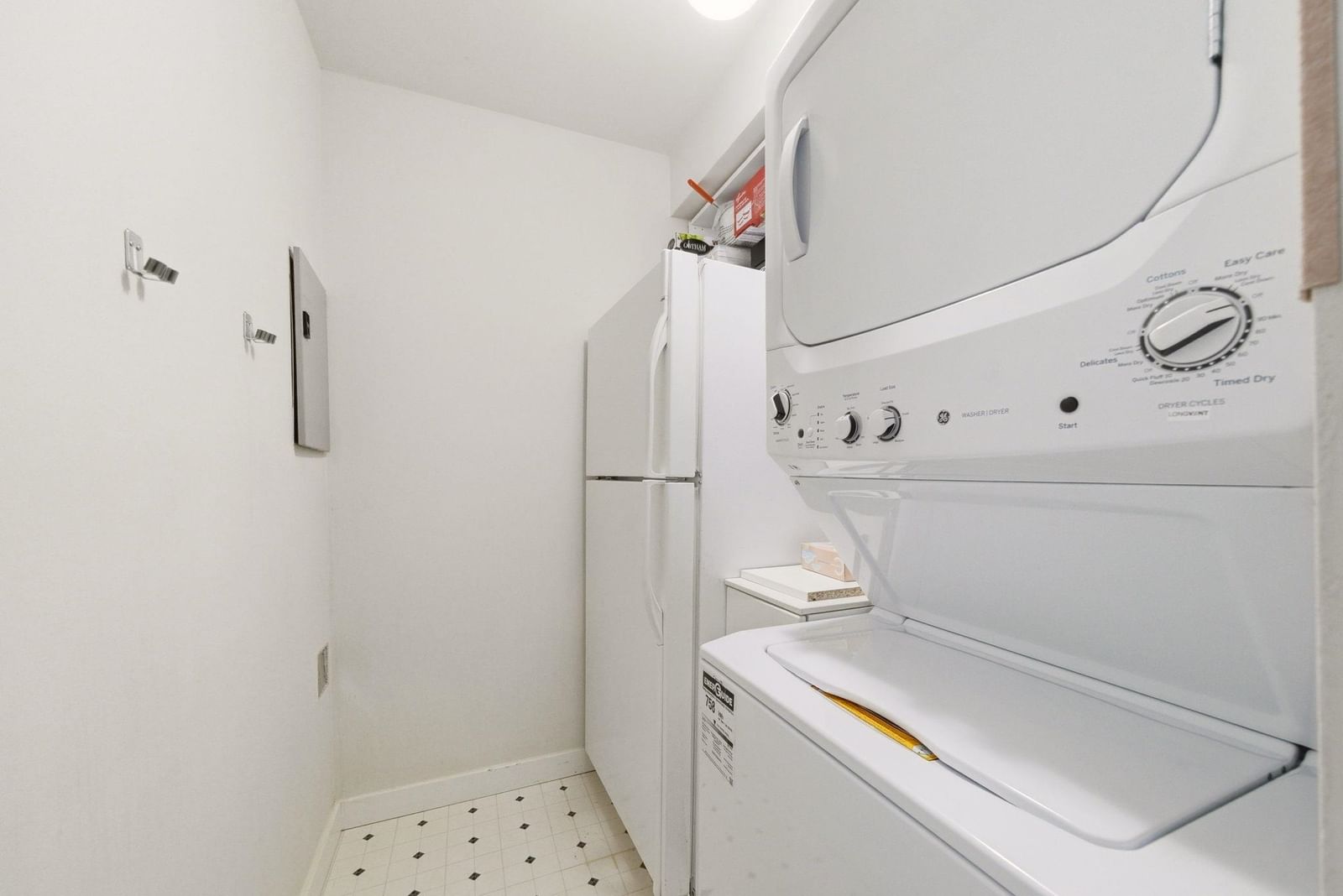 Listing Image 20