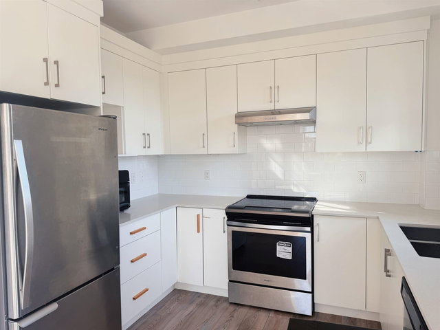 303 - 22577 Royal Crescent