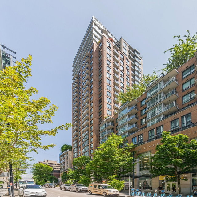 2203 - 788 Richards Street