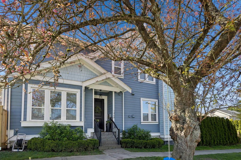 1468 21st Avenue E, Vancouver, British Columbia