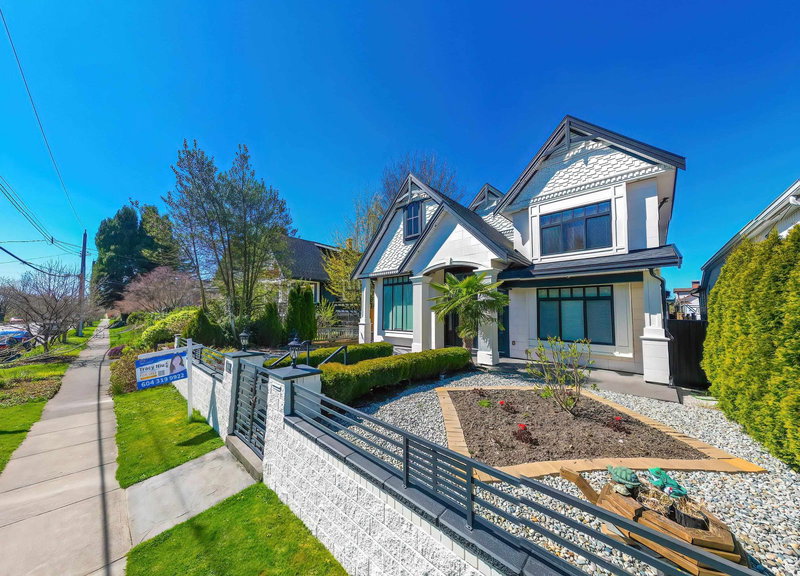 813 Dublin Street, New Westminster, V3M 2Y5 | Image 3