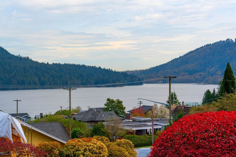 4300 Dollar Road, North Vancouver, V7G 2T4 | Image 2