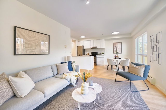 311 - 1033 St. Georges Avenue