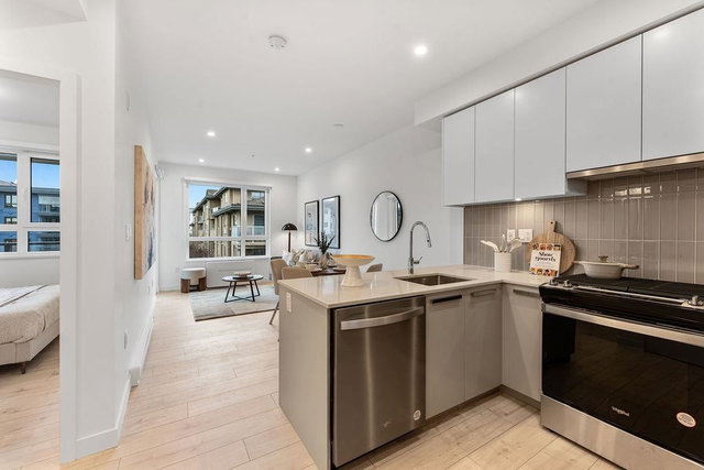 302 - 13788 76 Avenue