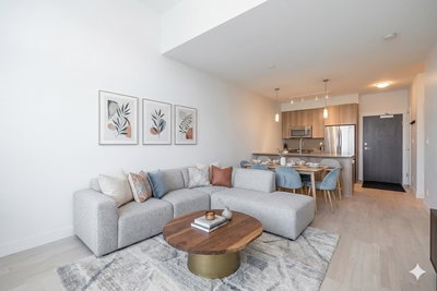 4XX - 7058 14th Avenue | Burnaby | Image