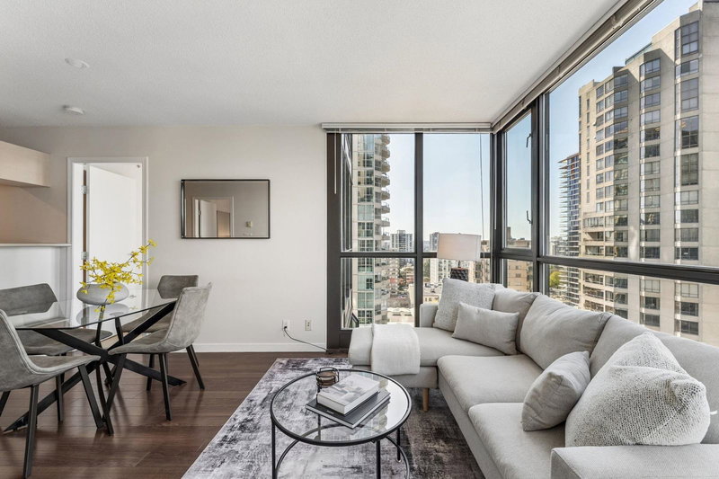 1907 - 1331 Alberni Street, Vancouver, V6E 4S1 | Image 2