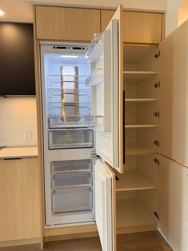 6F - 13738 Central Avenue