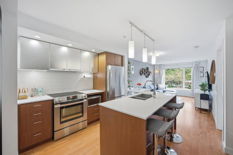 221 3rd Street E #209, North Vancouver, British Columbia