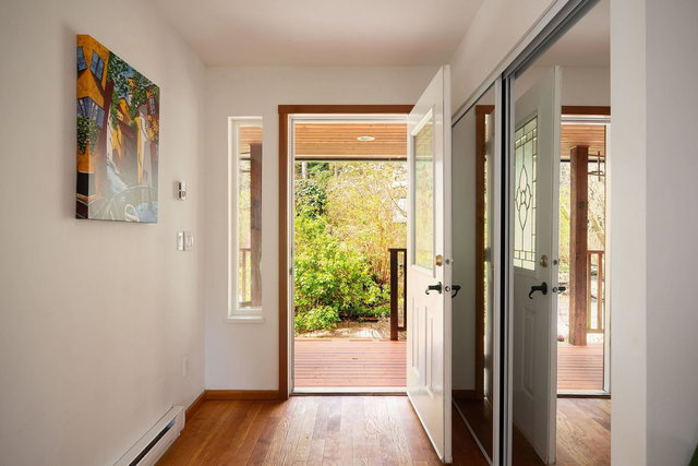 1347 Eagle Cliff Road