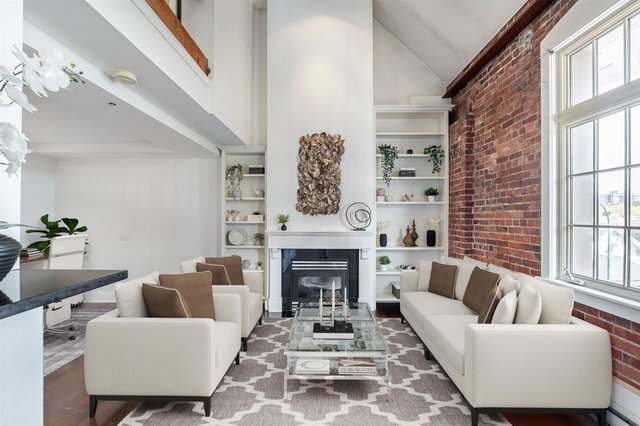 207 - 1811 16th Avenue W