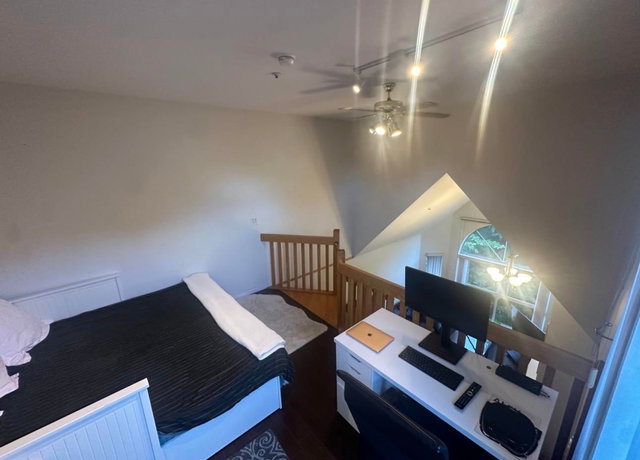 308 - 7151 121 Street