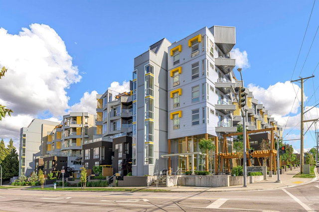 414 - 32828 Landeau Place