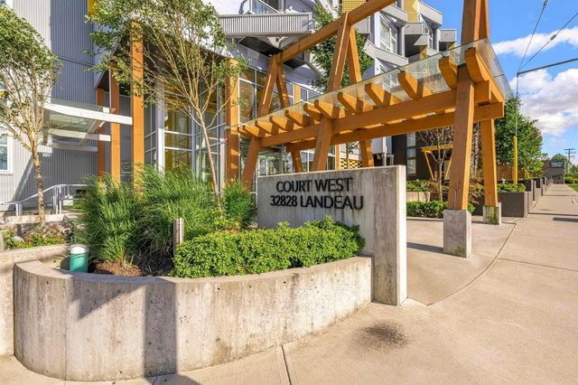 414 - 32828 Landeau Place