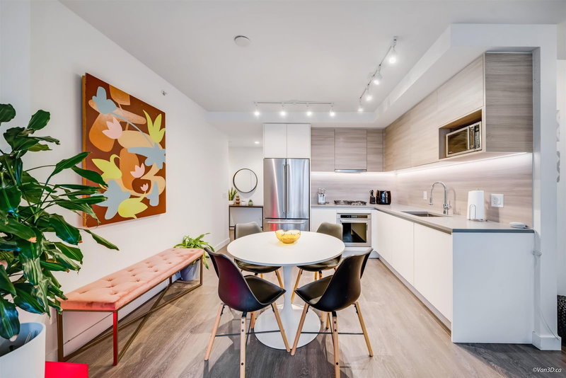 525 Foster Avenue #1204, Coquitlam, British Columbia