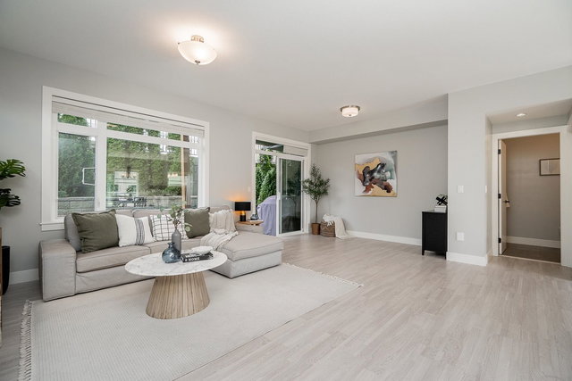 124 - 3525 Chandler Street