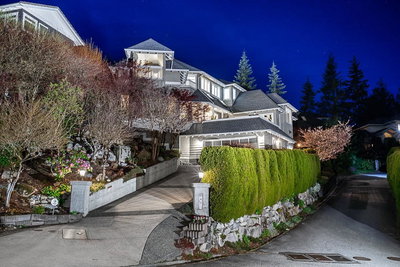 5431 West Vista Court | West Vancouver | Image