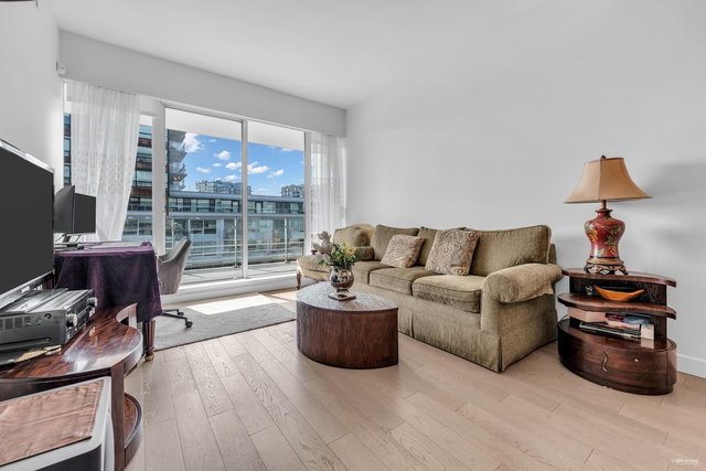 403 - 6699 River Road